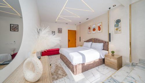 Large Single Room