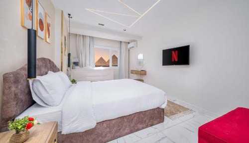 Standard Single Room with Mountain View