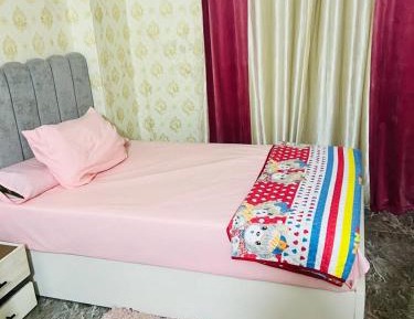 Three-Bedroom Deluxe Apartment