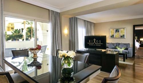 Diplomatic Suite