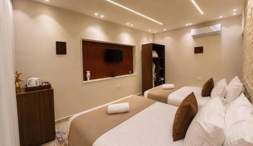Triple Room with Mountain View