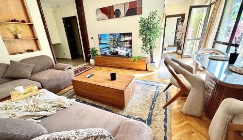 Two-Bedroom Apartment with Garden View