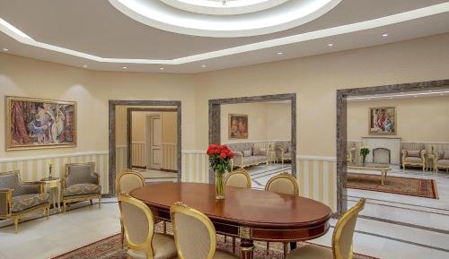King Royal Villa