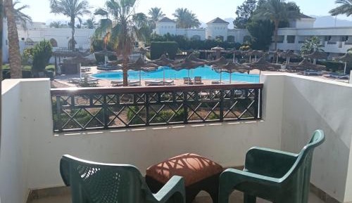 Single Room with Pool View