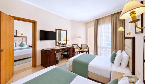 Family Connected Room - Side Sea View 