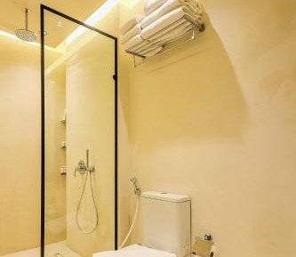 Twin Room with Pool View