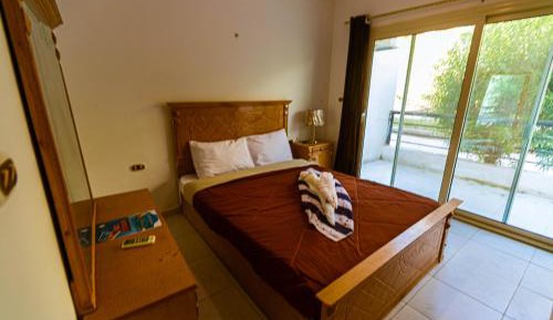 Large Single Room