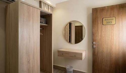 Economy Single Room