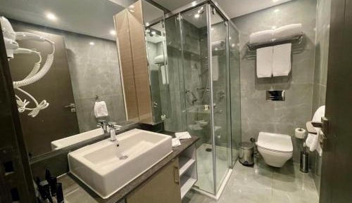 Triple Room with Pool View