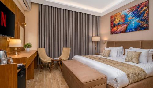 Superior King Room