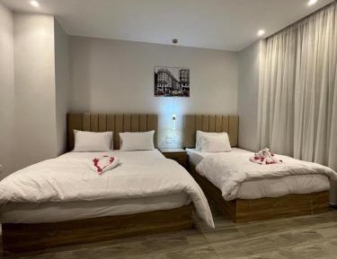Triple Room with City View