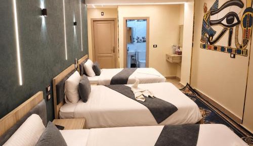 Luxury Triple Room