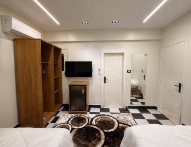Large Double or Twin Room