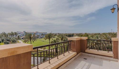 Three-Bedroom Apartment with View