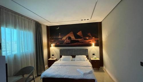 King Room with Mountain View
