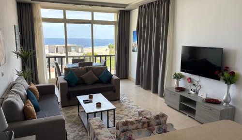 Two-Bedroom Apartment with Balcony and Sea View