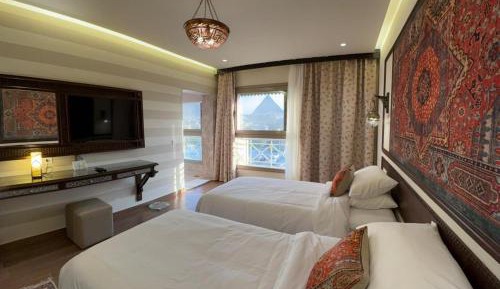 Deluxe Double or Twin Room