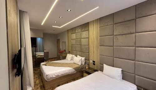 Superior Triple Room
