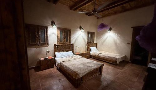 Standard Double Room with Shared Bathroom