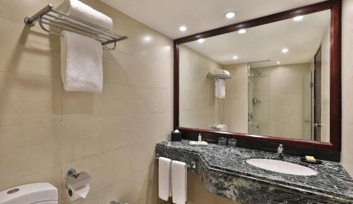 Twin Poolside Room