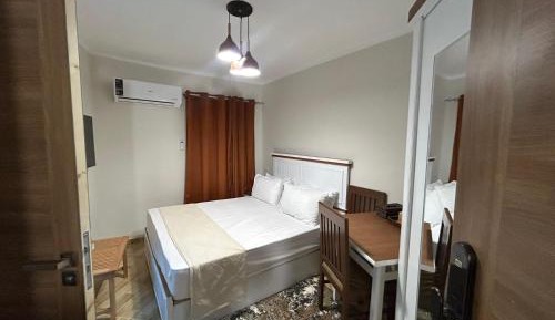 Single Room with Private Bathroom
