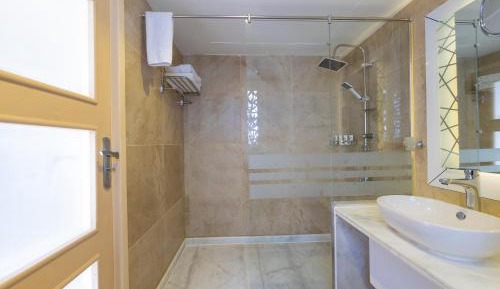 Bay View Junior Suite
