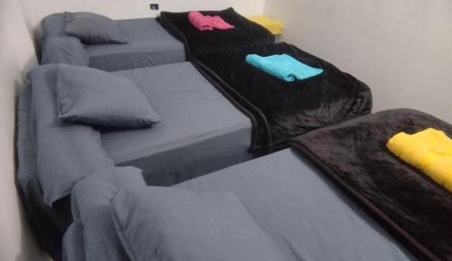 Economy Triple Room with Shared Bathroom