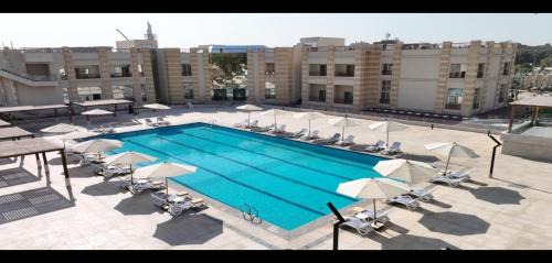 Double Room with Pool View