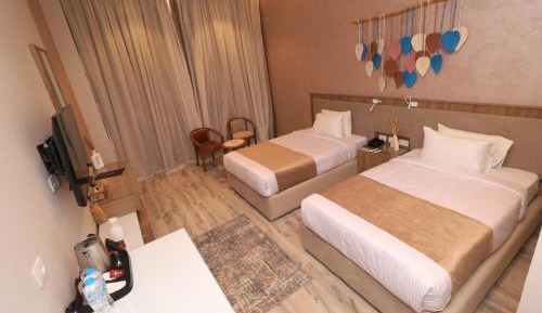 Deluxe Double or Twin Room