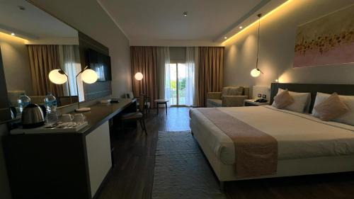 Premium Jacuzzi Outdoor Sea View (Adults Only)