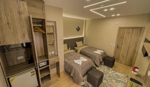 Deluxe Twin Room with Balcony