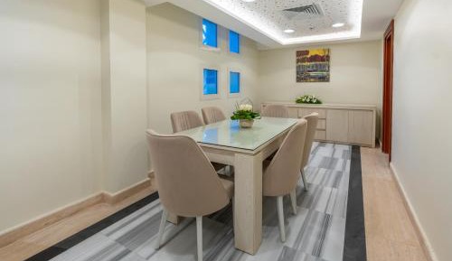Suite with Lake View