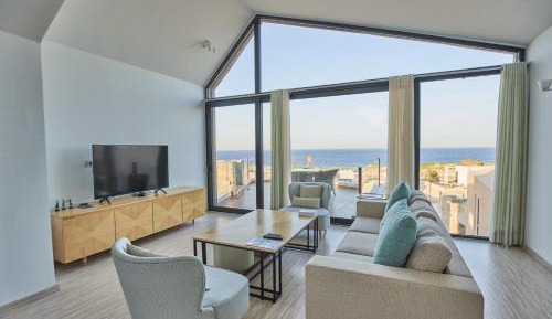 Villa with Sea View