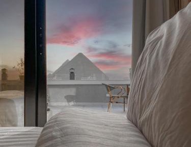 Deluxe Double Room - Pyramids View With Terrace