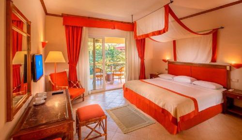 Deluxe  Room