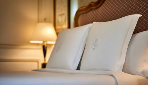 Premier Room - King Bed