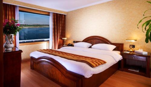 Suite without Sightseeing