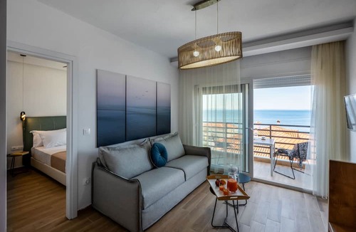 Psakoudia House | Aiora Suites
