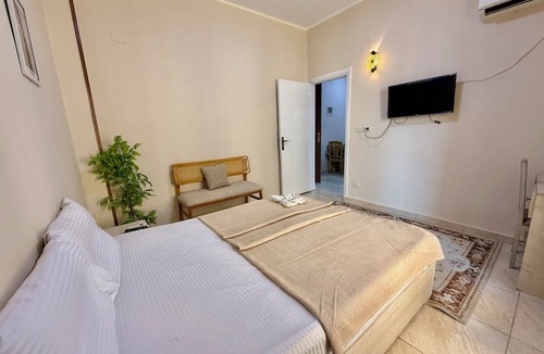 Qasr an-Nil Apartment | Downtown Cairo Sweet Home