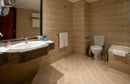 Ras Nasrani Resort | SUNRISE Remal Resort - All Inclusive
