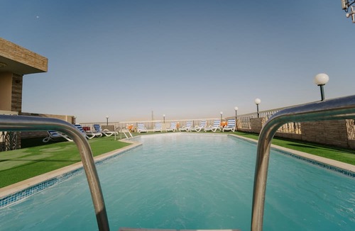 Luxor Hotel | Queens Valley Hotel, Restaurants, Bars and Spa Luxor