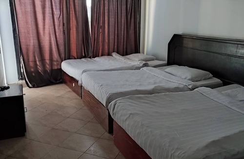 Qasr an-Nil Hotel | Invitation Hotel