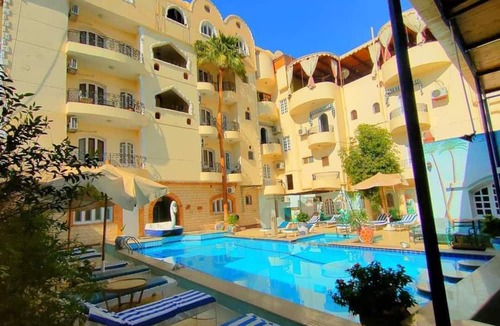 Luxor Hotel | Nile Valley Hotel & Restaurant