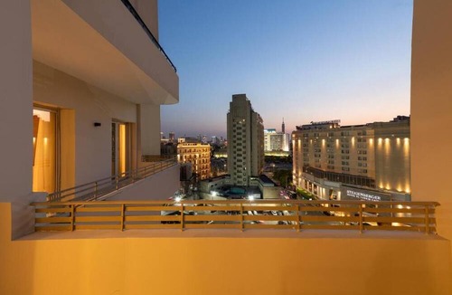 Qasr an-Nil Apartment | Kennah Lasciac | 3BR Near Tahrir Sq., Downtown