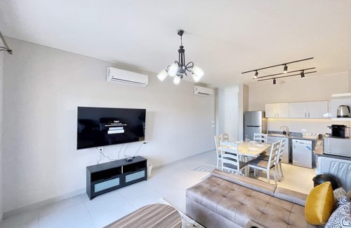 El Gouna Apartment | Xuru Stays I Cordial 2 BDR w/Pool Access @ Cyan El Gouna