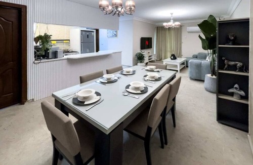 Heliopolis Apartment | Xuru Stays I Elegant & Modern 3 BDR Apt. @ Heliopolis