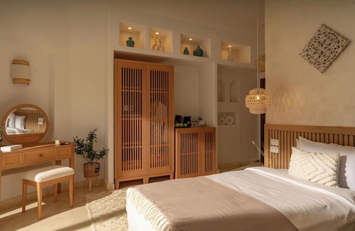 Giza Hotel | Noya By Dhara Hotels