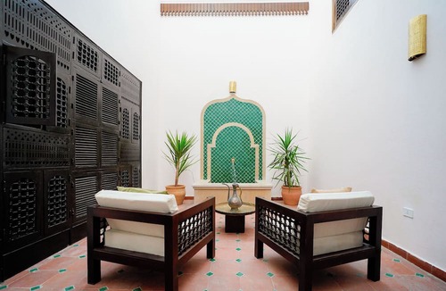 Luxor Hotel | Al Wadi Hotel