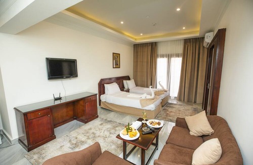 Al-Muntazah Hotel | Aifu Resort