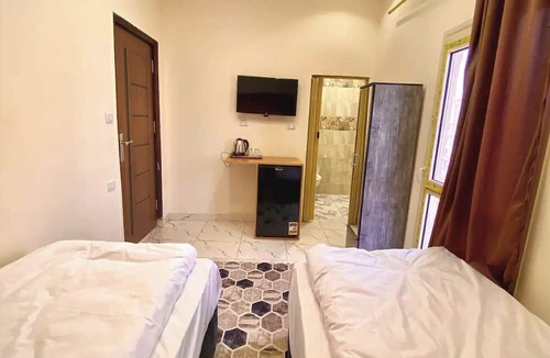 Giza Hotel | Farsha Pyramids Inn